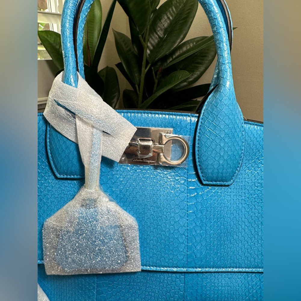 Salvatore Ferragamo studio bag - Picture 5 of 13